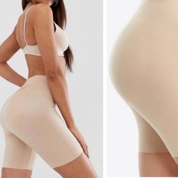 NWT SPANX BOOTY BOOST  W REMOVABLE PADS - Picture 1 of 9